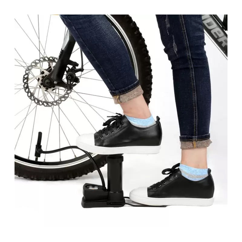 Compact foot pump Compact foot pump